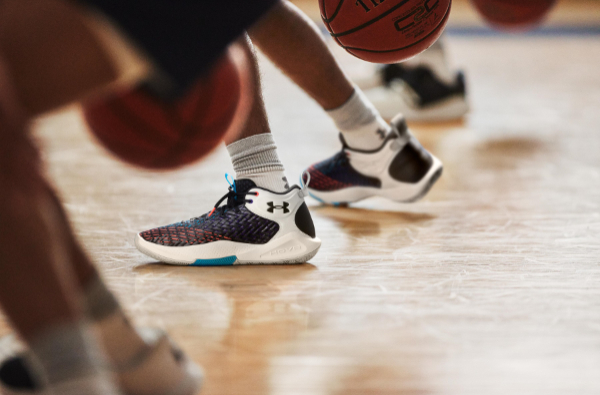 創新鞋面科技「UA Clone」完美貼合雙腳 「UA Havoc Clone」籃球戰靴正式發售 助你征服球場！