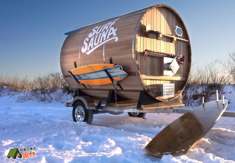 『露營派對新焦點』在啤酒桶裡洗三溫暖