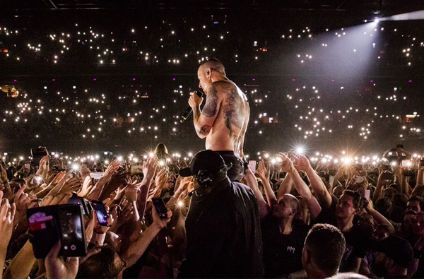 Chester 我們會記得你的！美國搖滾天團「Linkin Park 聯合公園」TOP 10 經典歌單回顧
