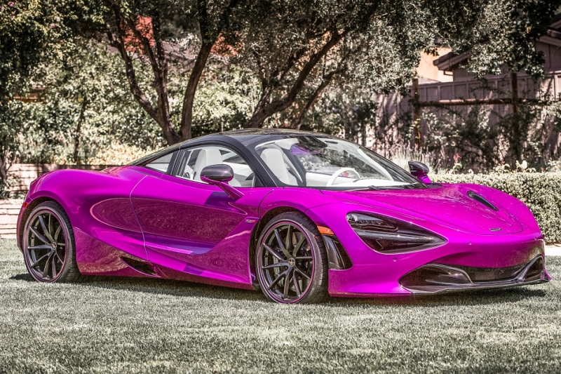 有錢就是任性！紫羅蘭塗裝 McLaren 720S 現身圓石灘車展！