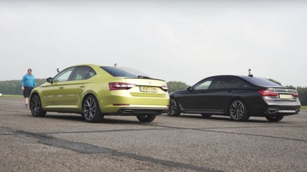 當「958萬」頂級豪車遇上「167萬」平民貴公子，BMW M760Li vs Skoda Superb 2.0TSI 4x4「另類」對決影片出爐！