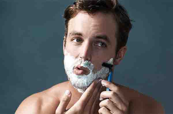 你鬍子刮對了嗎？「刮鬍六訣」這樣刮才能又順又不傷皮膚！