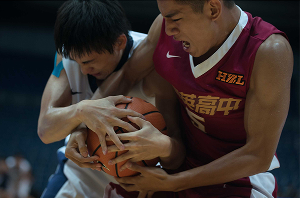《下半場》兩大鮮肉領軍范少勳、朱軒洋，今年暑假最熱血籃球電影！