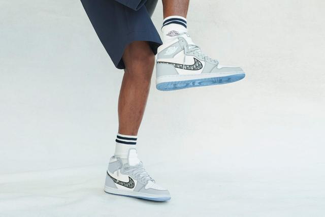 聯名鞋王回歸？網上爆出Dior x Air Jordan 1 三款新色，經典「芝加哥」配色直接美哭！
