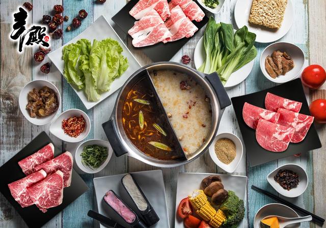 就是愛吃辣！台北 6 間人氣「麻辣鍋」推薦，頂級海鮮、和牛吃到飽！