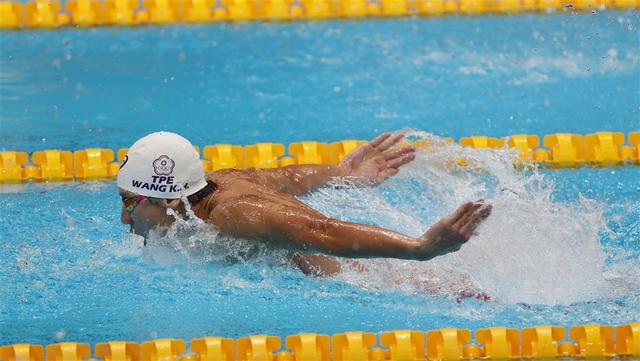 夏日最佳運動!游泳訓練 6 個提升效率的小技巧,善用訣竅游出超高 CP 值!