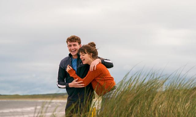 愛著愛著就沒感覺?5個消磨掉愛情的「感情殺手」,有些愛火是你親手滅的!